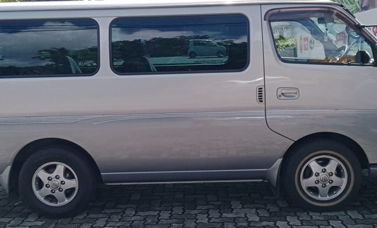 Nissan Luxury Van