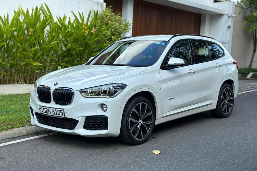 BMW X1